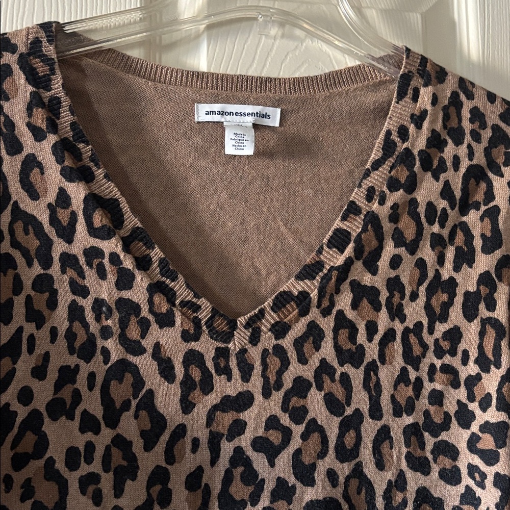 Amazon Essentials Tan Sweater - Picture 2 of 4